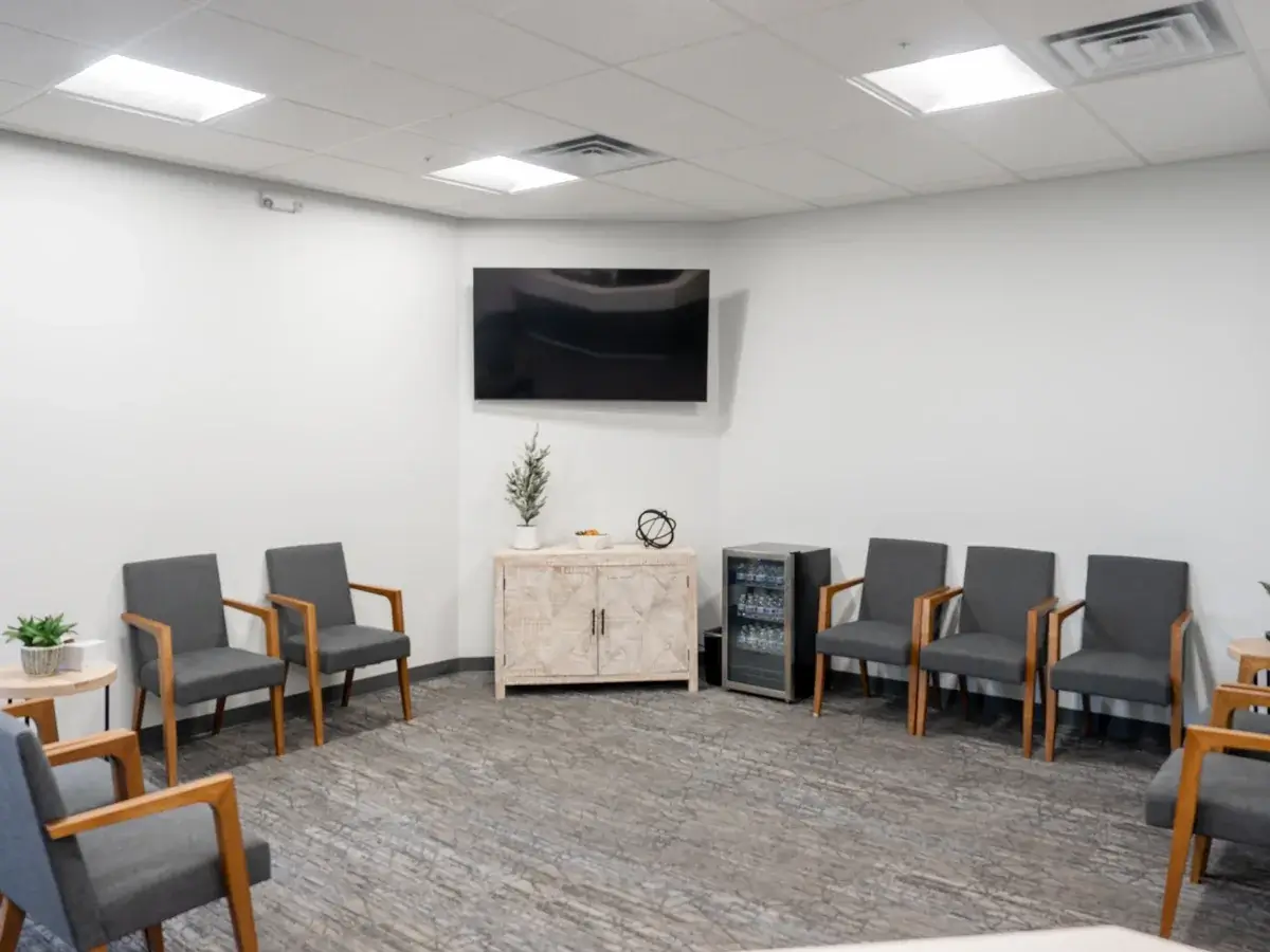 A patient checking in at the front desk | Complete Smiles-Cottonwood Heights-Mountain View-Redwood-Utah